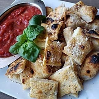Garlic Bites and Marinara 